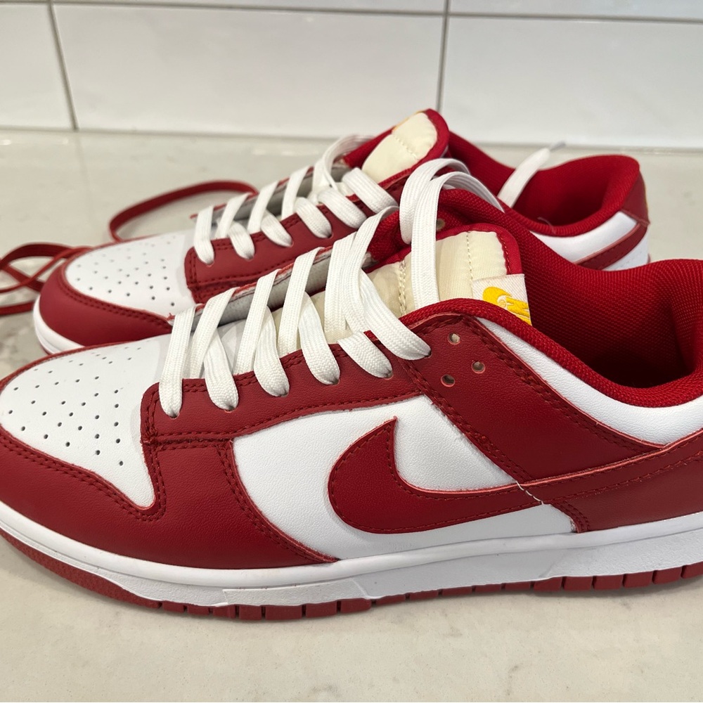 Nike Men's Red and White Sneakers - Picture 2 of 7